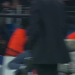 开云体育下载官网-记者：欧足联今日将宣布对内托推搡球童纪律调查程序的结果