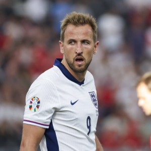 开云体育下载官网-英格兰国家队官方：凯恩训练中受小伤，作为预防性措施不出战日本