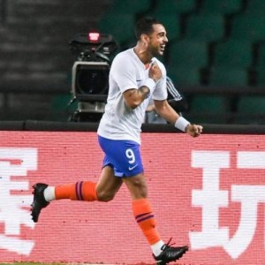 临阵失首发山东新援自我正名 球迷：比去年那位强！