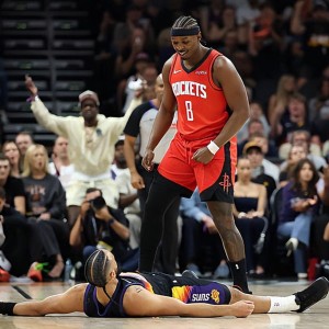 短短几分钟内起到了奇效！火箭替补锋线还是能够起到作用的？