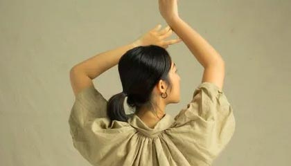 开云体育下载官网-狼队春季赛纪录片-《野心家》：如今，冠军，真的只差最后一步